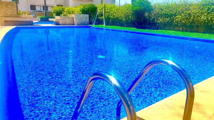 Pool area