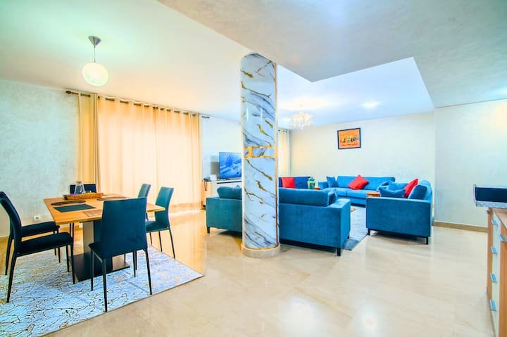 Luxury Apartment with Pool View & 5 min from the Beach photo 11