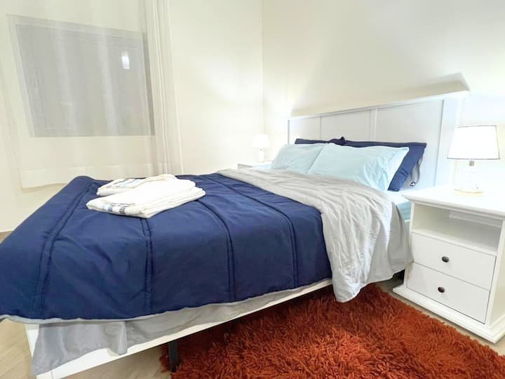 Luxury Apartment with Pool View & 5 min from the Beach photo 13