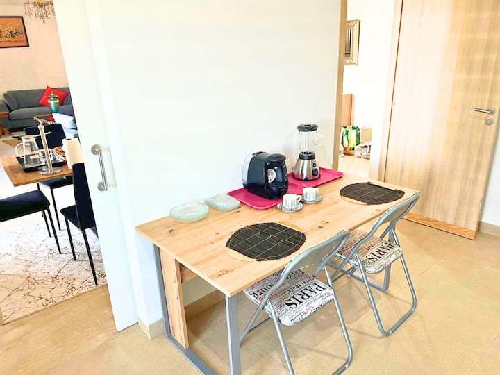 Luxury Apartment with Pool View & 5 min from the Beach photo 27